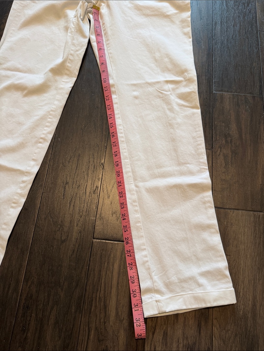 Vineyard Vines white chinos - Picture 7 of 7